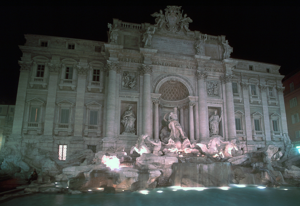    Trevi Fountain