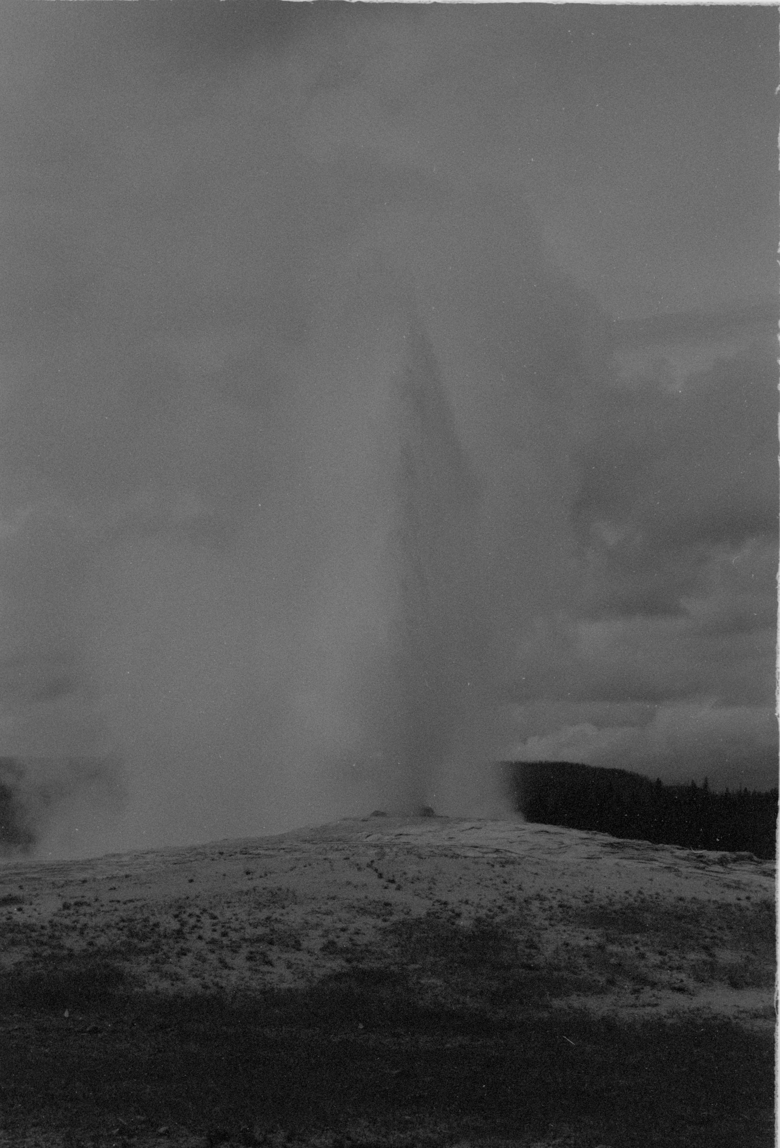 000610 A32 Old Faithful