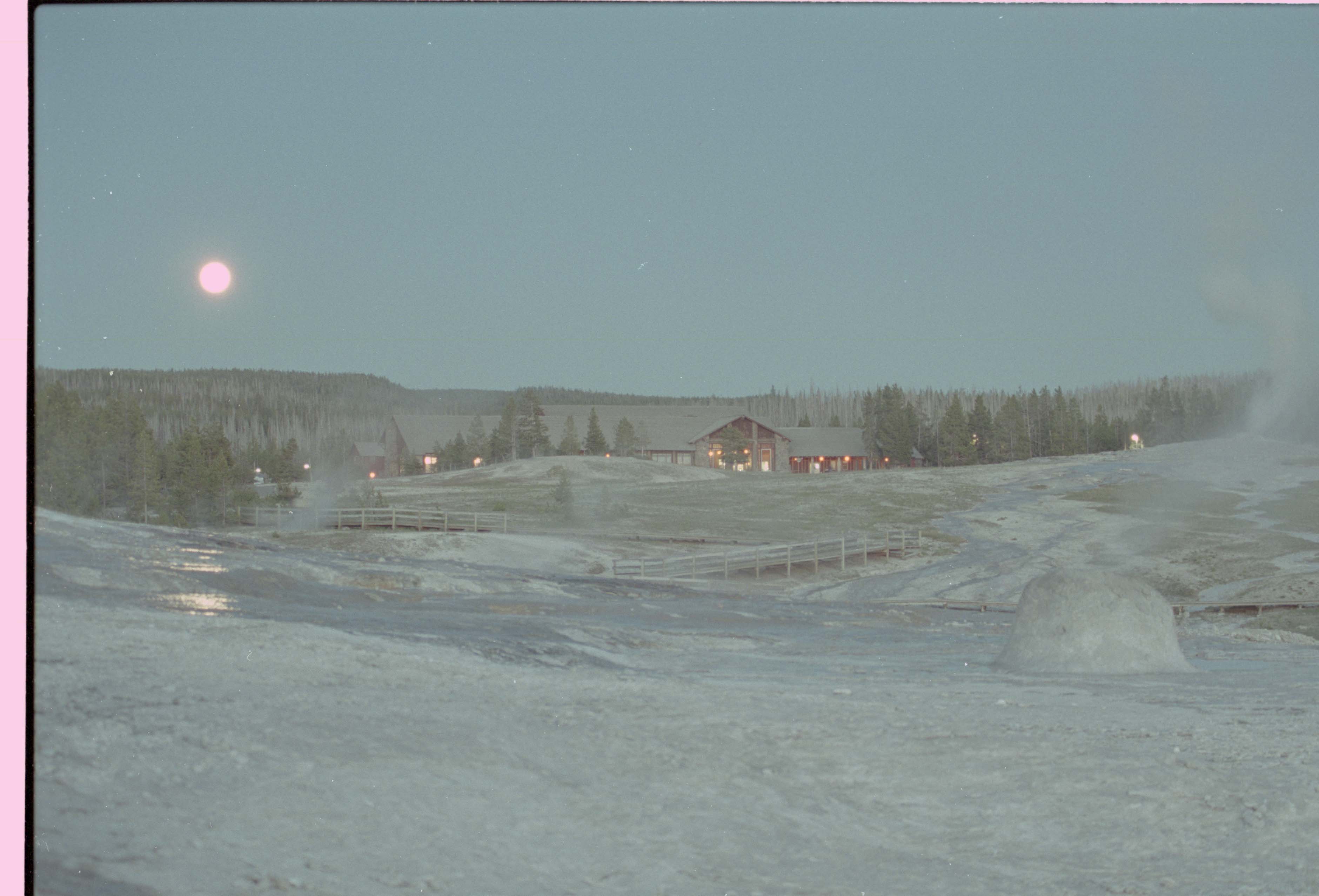 000616 M240 Upper Basin  Moonrise