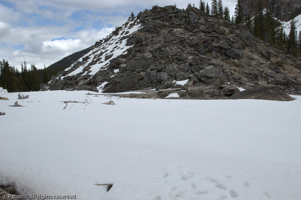    Moraine Lake, Banff National Park, Albert, Canada