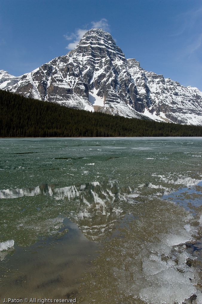Ice Breaking Up   Icefield Parkway, Banff National Park, Alberta Canada