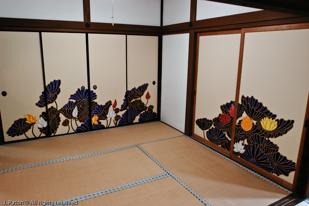 Sliding Doors in Shoren-in Temple   Kyoto, Japan