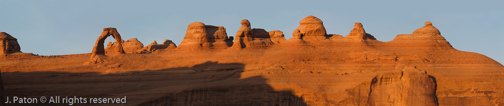 Delicate Arch at Sunset   Arches National Park, Utah