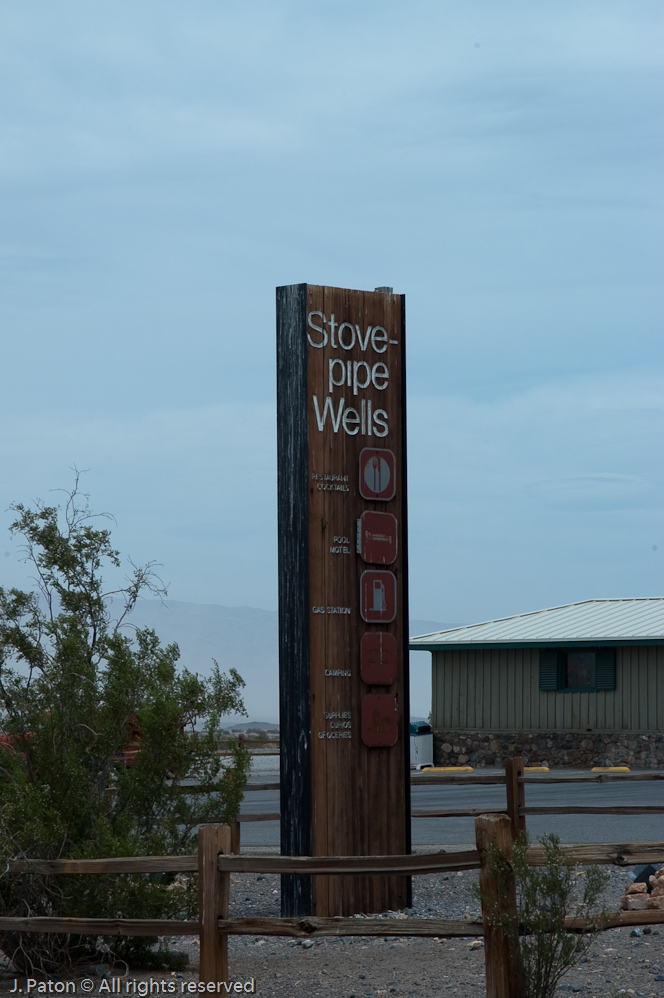 Stovepipe Wells   Death Valley, California