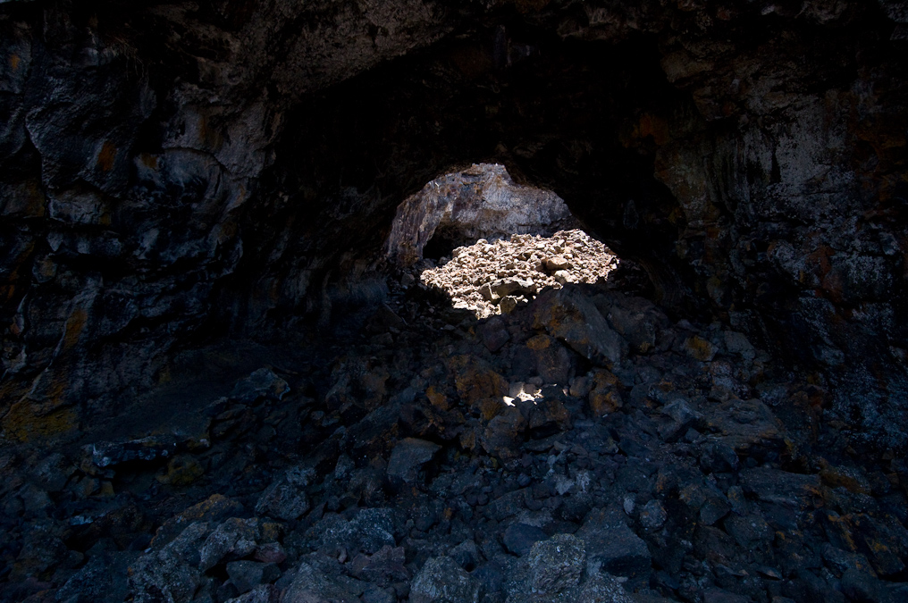 Indian Tunnel   Craters of the Moon National Monument