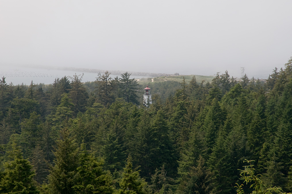    Umpqua Lighthouse