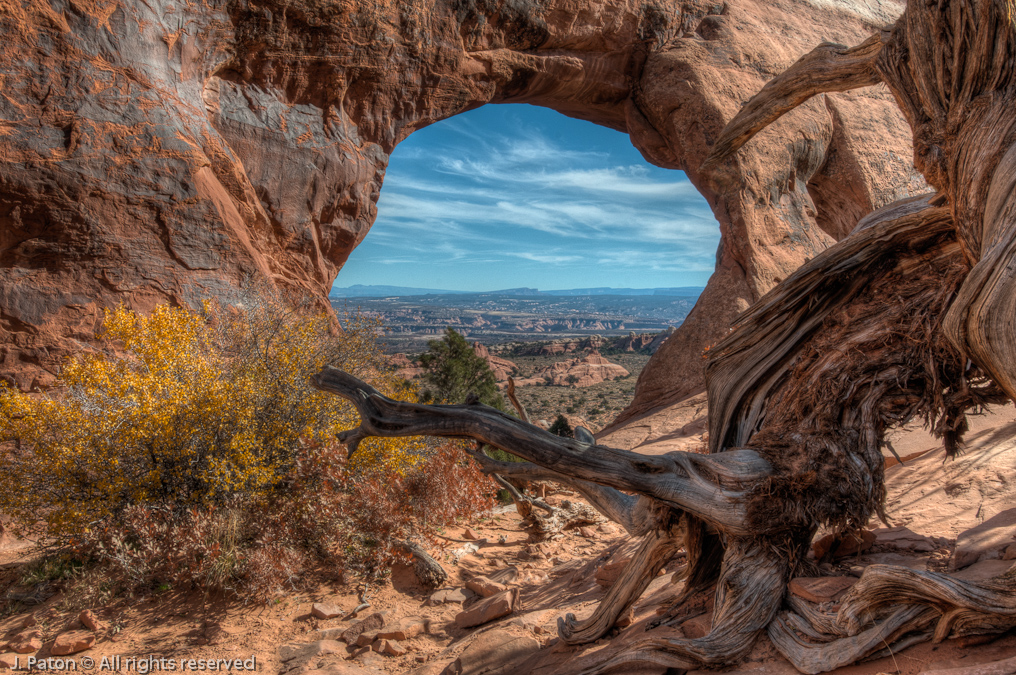 Partition Arch HDR   Devils Garden Trail, Arches National Park, Utah