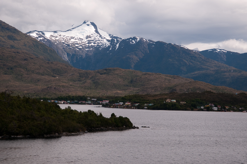 First Look at Puerto Eden   Puerto Eden