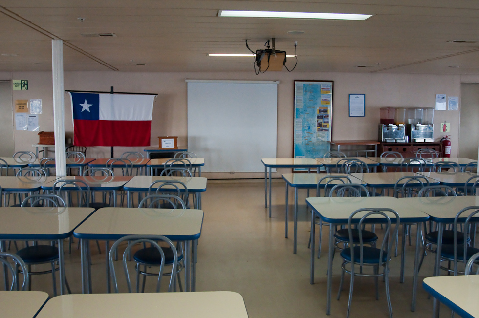 Slideshows in the Cafeteria   Chilean Fjords